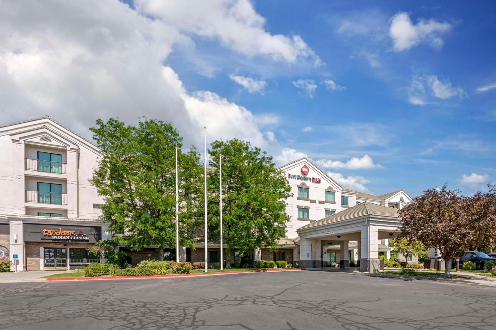 Best Western Plus Provo University Inn Exterior photo