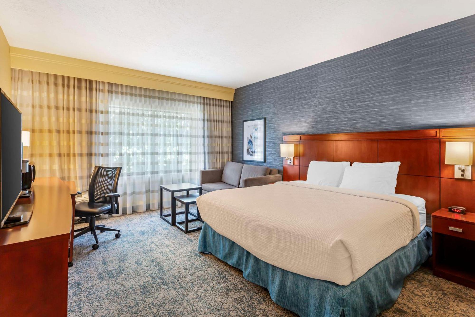Best Western Plus Provo University Inn Exterior photo