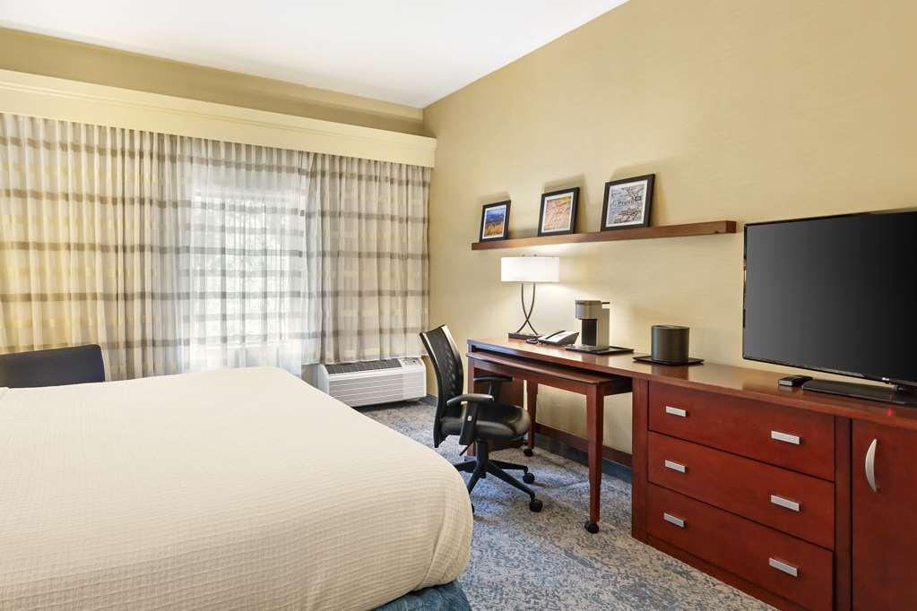 Best Western Plus Provo University Inn Room photo